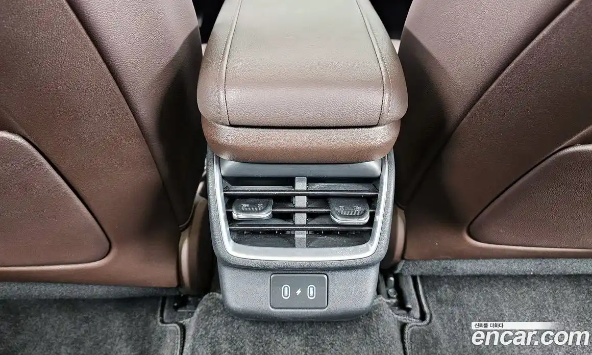 Hyundai Grandeur 2023 1.6 Автомат в Москве № 815431, фото 19