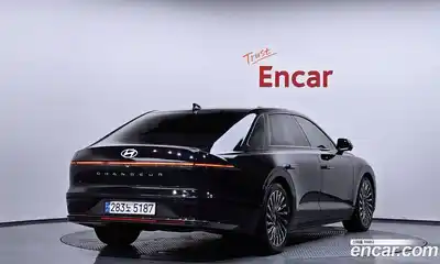 Hyundai Grandeur 2023 3.5 Автомат в Москве № 815447, миниатюра 2