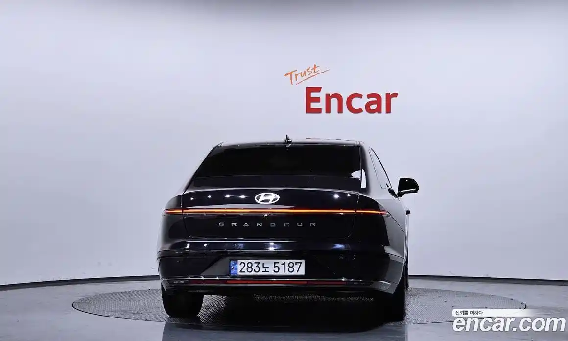 Hyundai Grandeur 2023 3.5 Автомат в Москве № 815447, фото 4