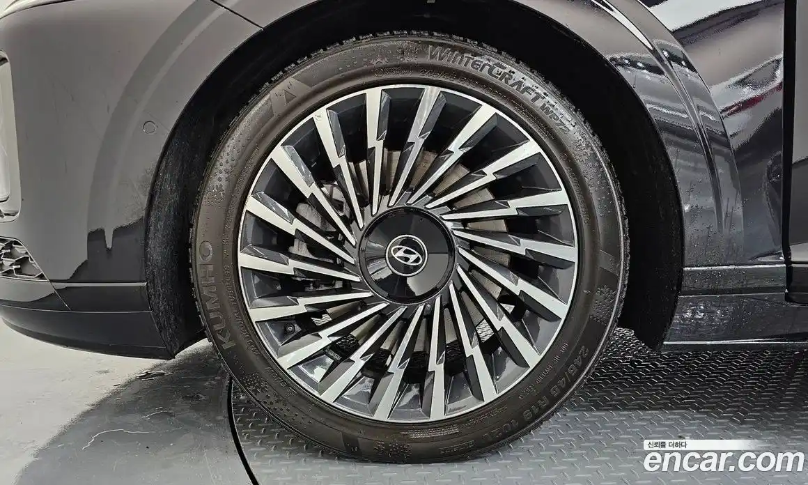 Hyundai Grandeur 2023 3.5 Автомат в Москве № 815447, фото 5