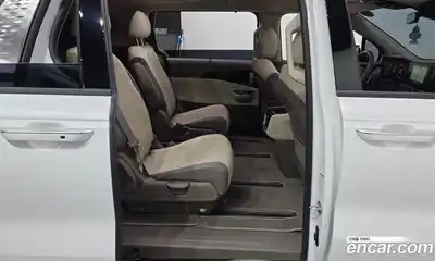 Kia Canival 2023 2.2 Автомат в Москве № 815659, миниатюра 12