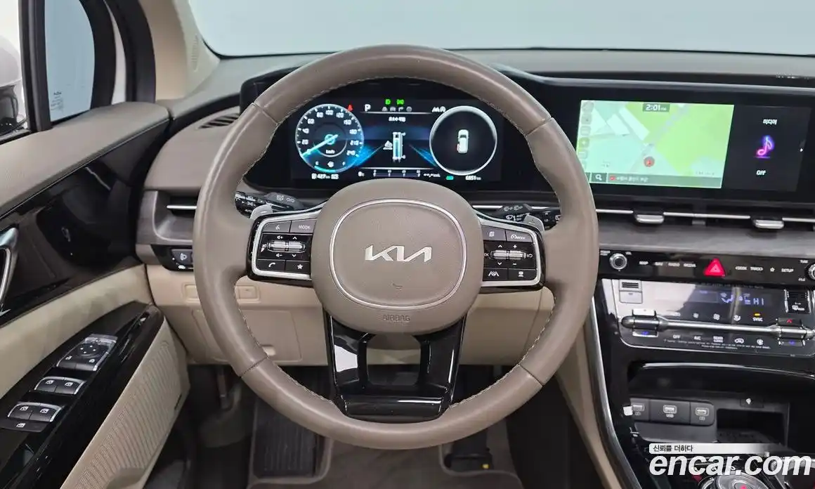 Kia Canival 2023 2.2 Автомат в Москве № 815659, фото 13