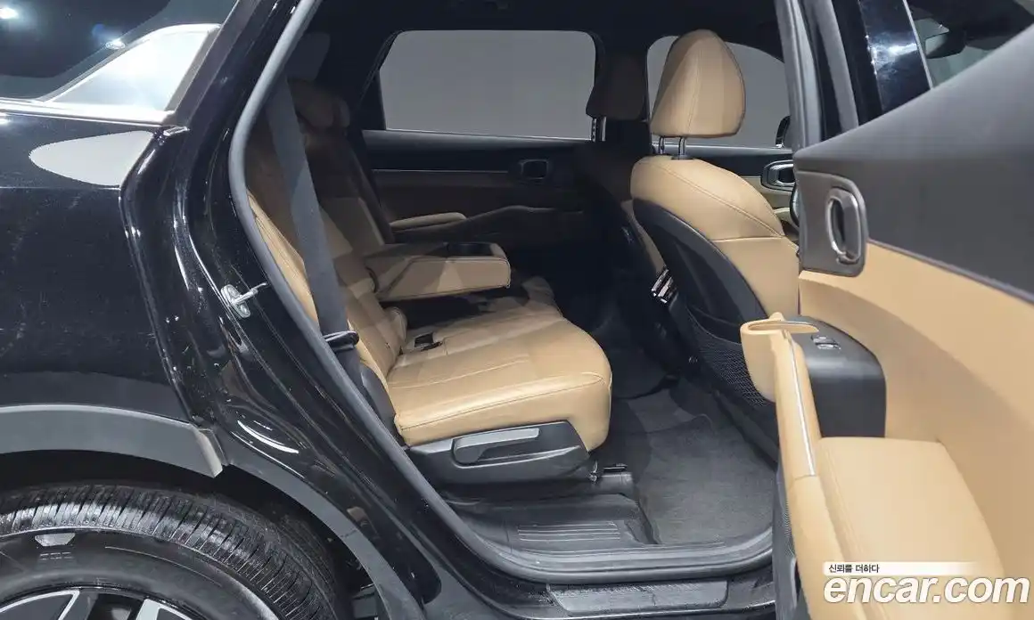 Kia Sorento 2023 1.6 Автомат в Москве № 815666, фото 12