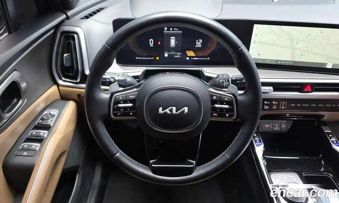 Kia Sorento 2023 1.6 Автомат в Москве № 815666, фото 13