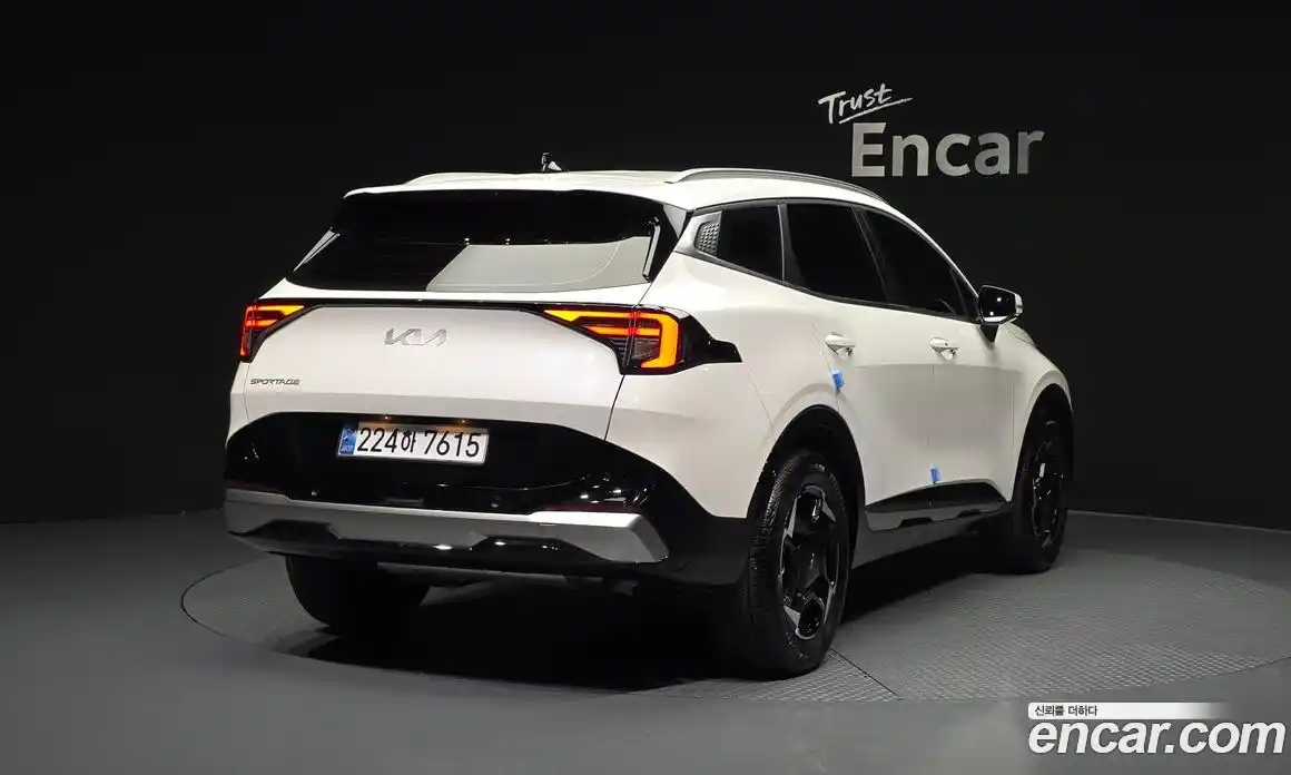 Kia Sportage 2025 1.6 Автомат в Москве № 815813, фото 2