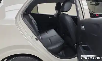 Kia Morning 2022 1.0 Автомат в Москве № 815878, миниатюра 12