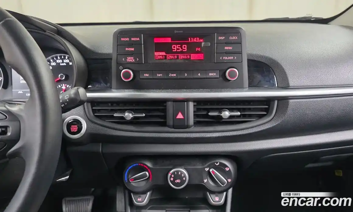 Kia Morning 2022 1.0 Автомат в Москве № 815878, фото 14