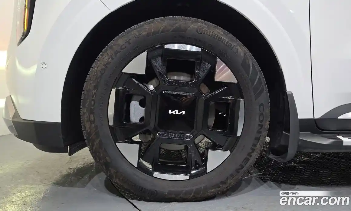 Kia Canival 2025 1.6 Автомат в Москве № 815893, фото 5