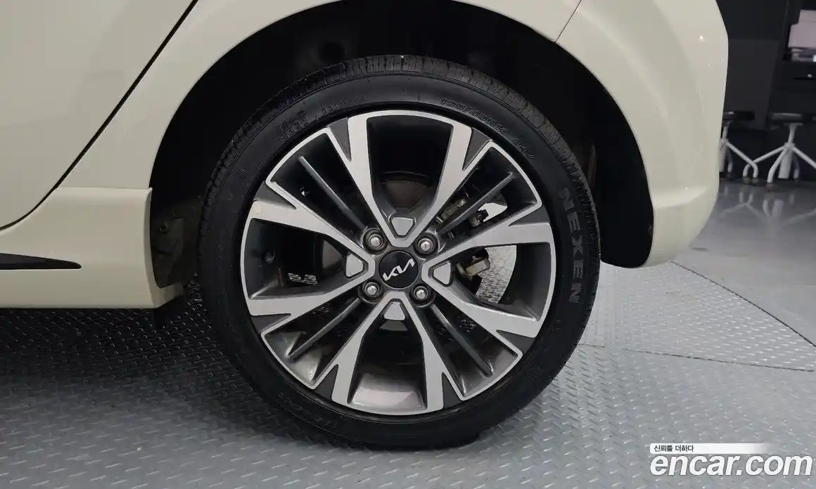 Kia Morning 2021 1.0 Автомат в Москве № 815897, фото 5