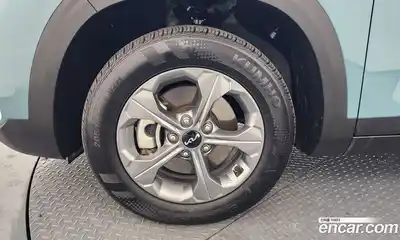 Kia Seltos 2024 1.6 Автомат в Москве № 816113, миниатюра 5