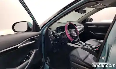 Kia Seltos 2024 1.6 Автомат в Москве № 816113, миниатюра 10