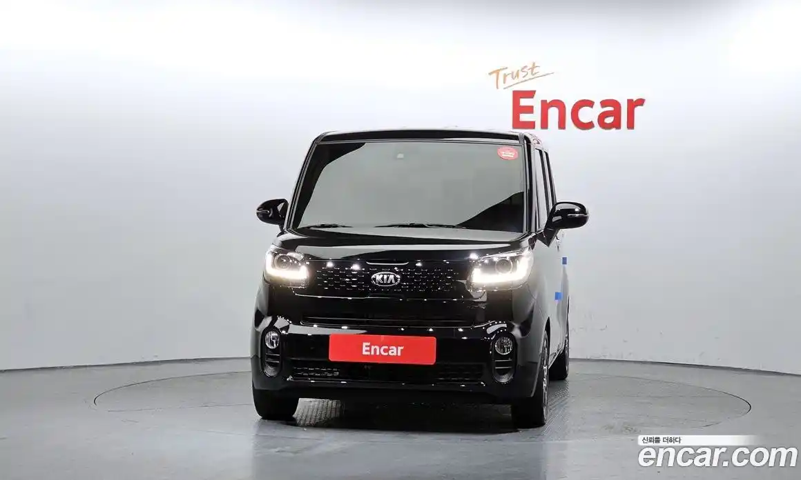 Kia Ray 2021 1.0 Автомат в Москве № 816115, фото 3