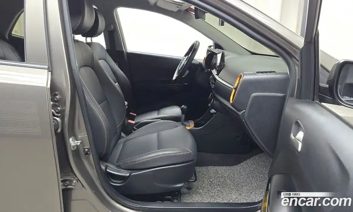 Kia Morning 2021 1.0 Автомат в Москве № 816190, фото 11