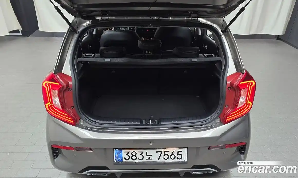 Kia Morning 2021 1.0 Автомат в Москве № 816190, фото 20