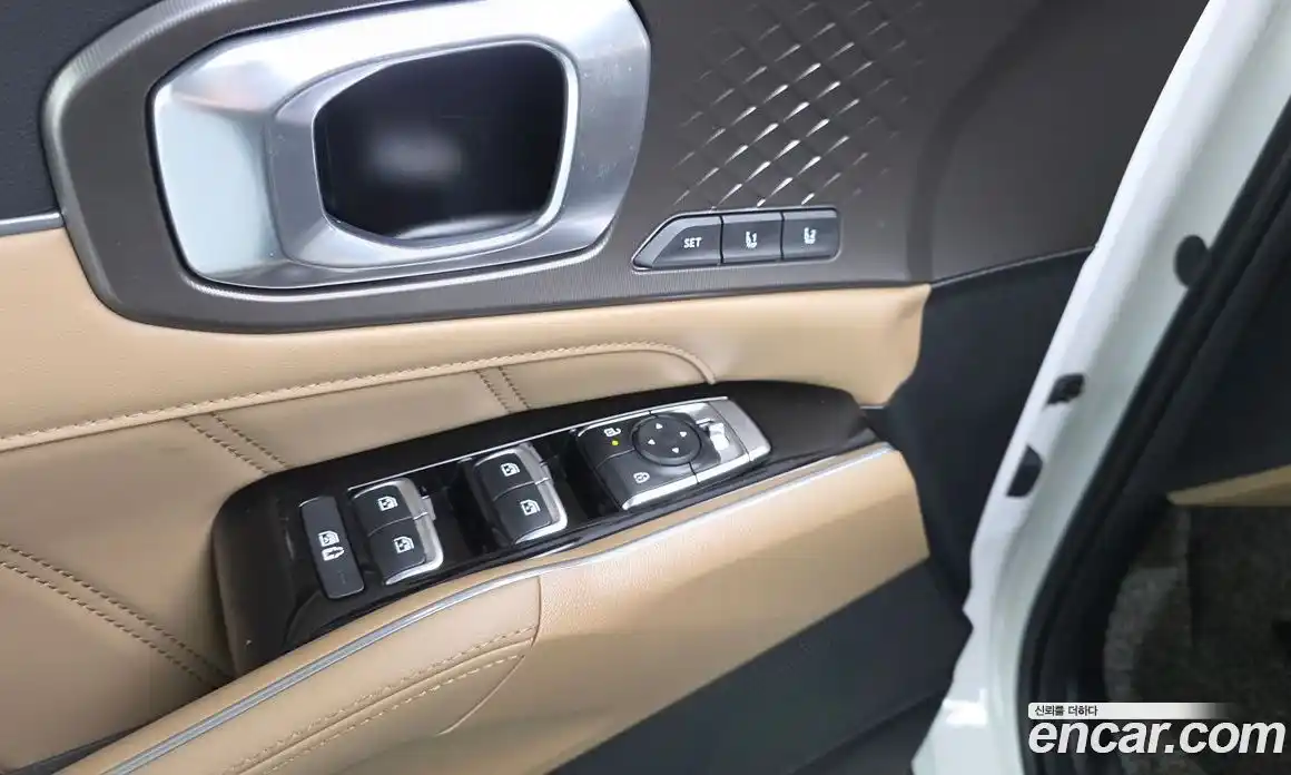 Kia Sorento 2024 1.6 Автомат в Москве № 816681, фото 18