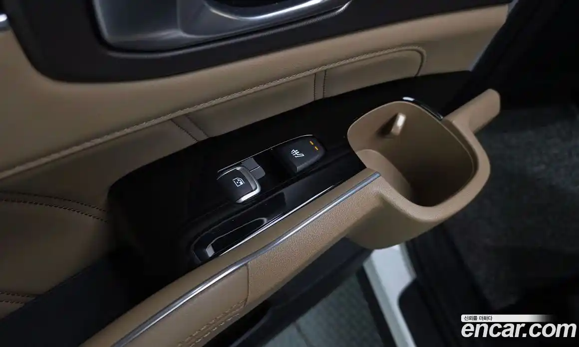 Kia Sorento 2024 1.6 Автомат в Москве № 816681, фото 19