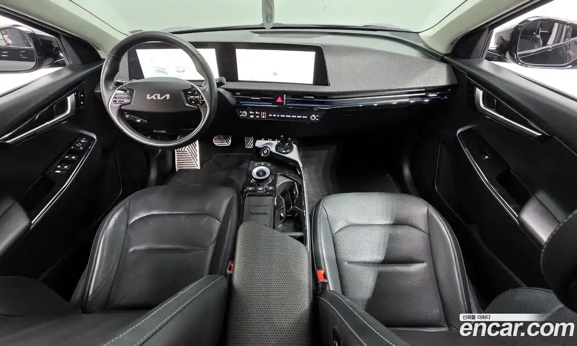 Kia EV6 2023 0.1 Автомат в Москве № 817066, фото 7