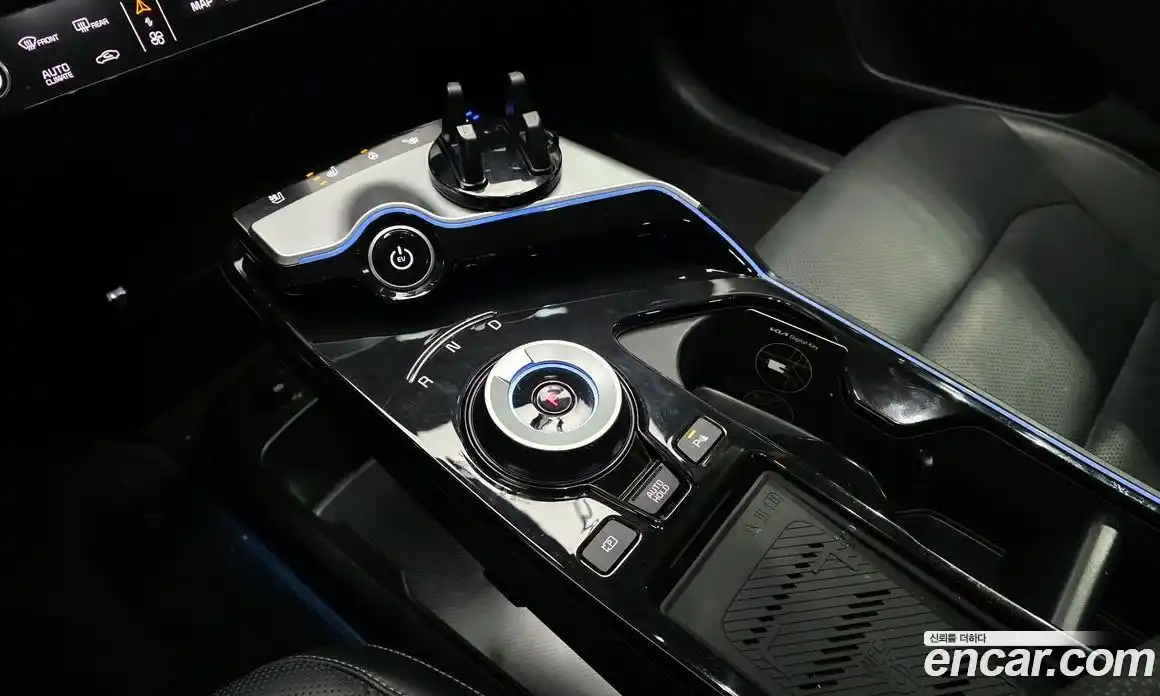 Kia EV6 2023 0.1 Автомат в Москве № 817066, фото 9