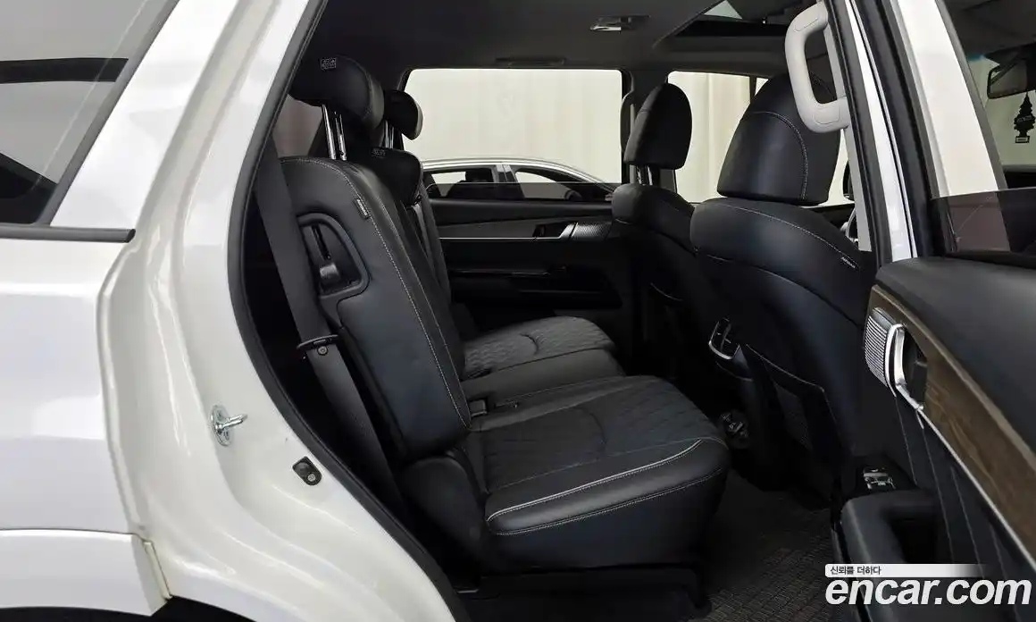 Kia Mohave 2022 3.0 Автомат в Москве № 817115, фото 12