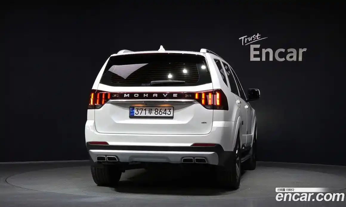 Kia Mohave 2022 3.0 Автомат в Москве № 817115, фото 4