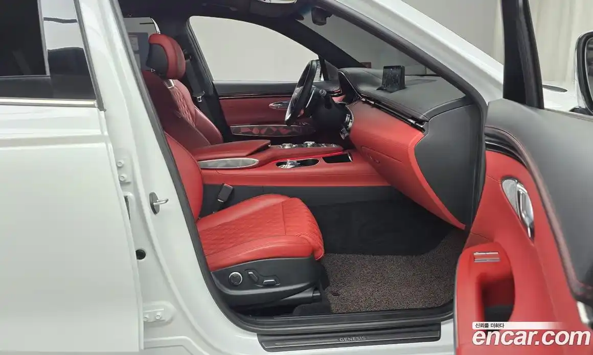 Genesis GV70 2021 2.5 Автомат в Москве № 817160, фото 11