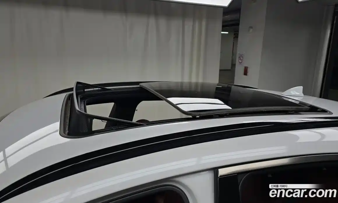 Genesis GV70 2021 2.5 Автомат в Москве № 817160, фото 19