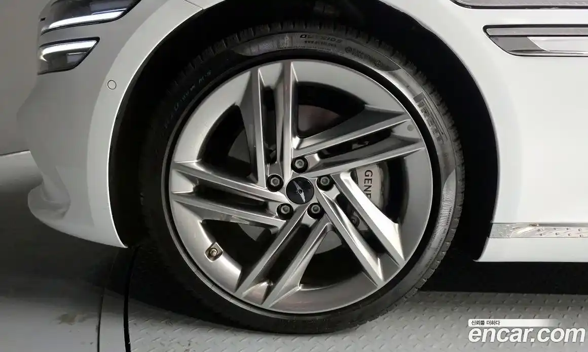 Genesis G80 2024 2.5 Автомат в Москве № 817203, фото 5