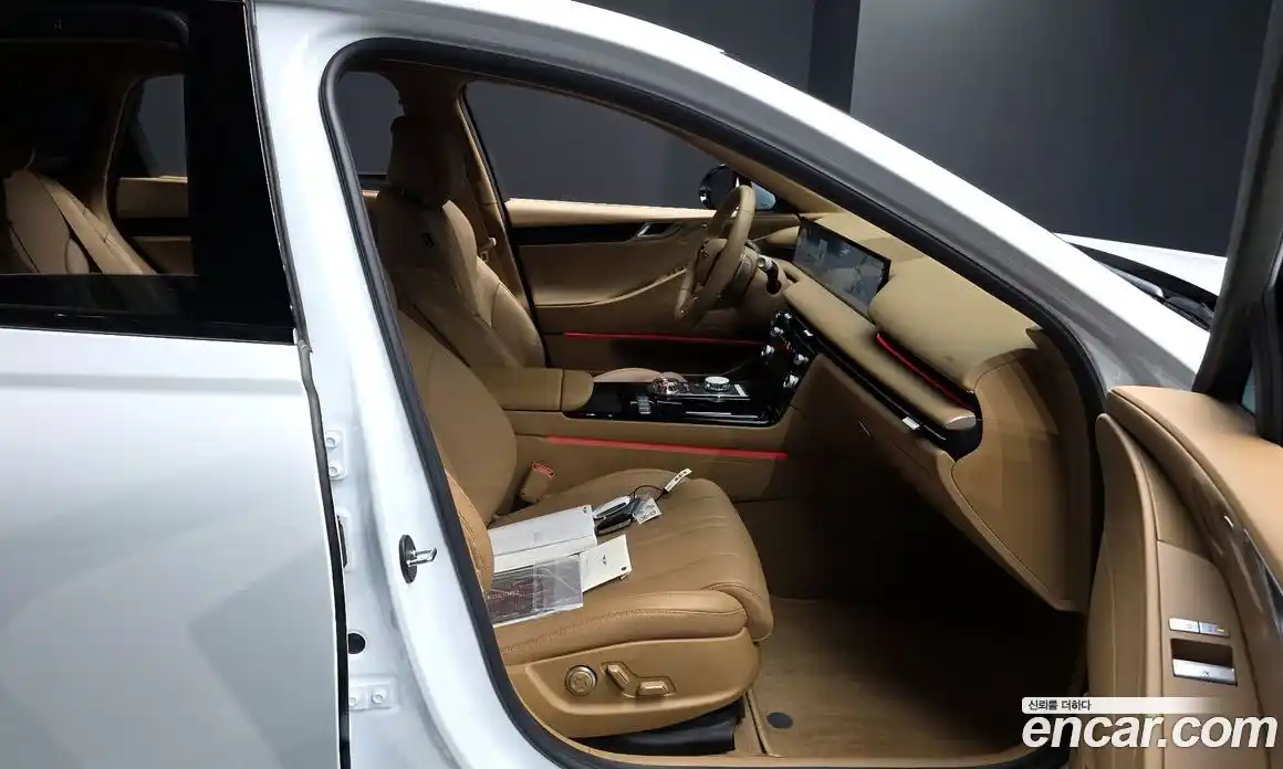 Genesis G80 2024 2.5 Автомат в Москве № 817203, фото 10