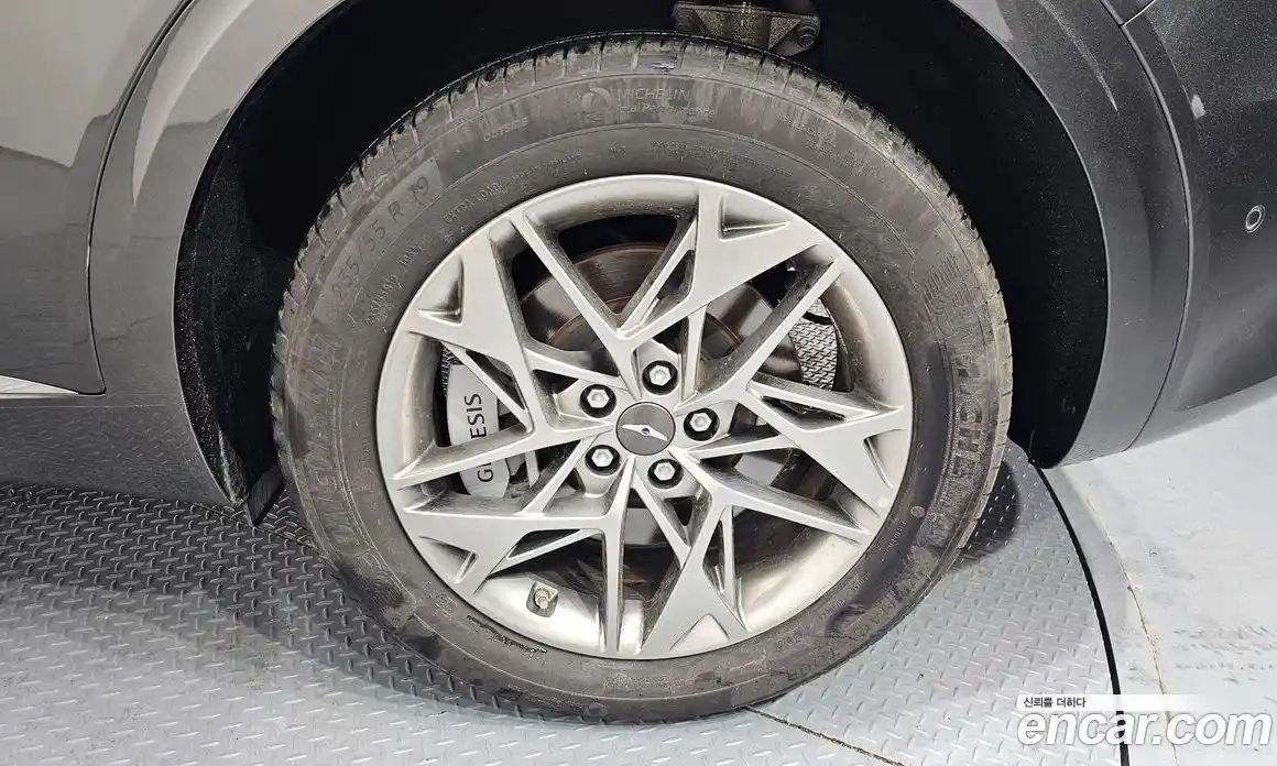 Genesis GV70 2023 2.5 Автомат в Москве № 817234, фото 5