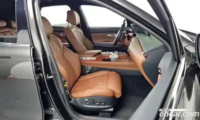 Genesis GV70 2023 2.5 Автомат в Москве № 817234, миниатюра 10