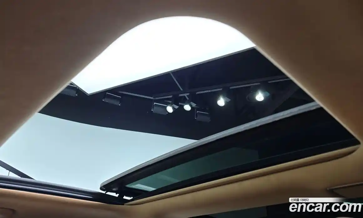 Genesis GV80 2023 2.5 Автомат в Москве № 817316, фото 18