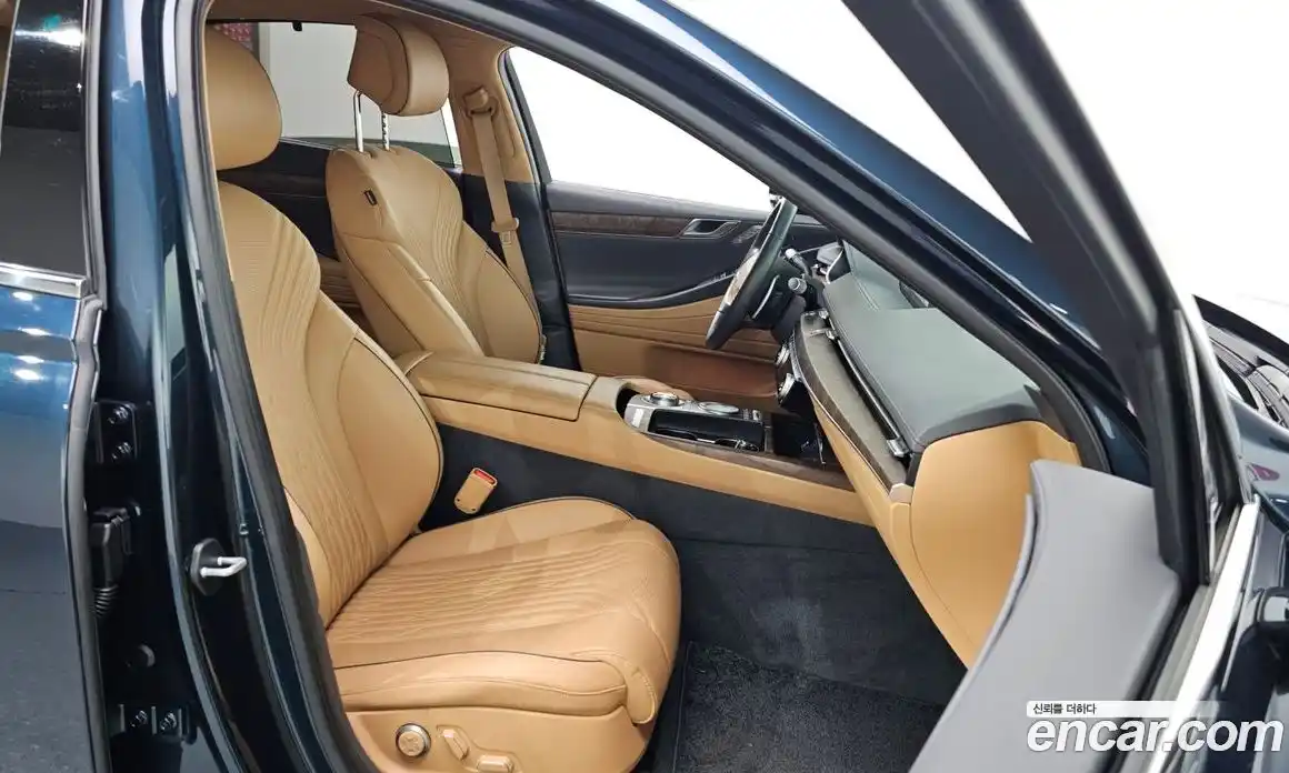 Genesis G80 2022 2.5 Автомат в Москве № 817319, фото 11