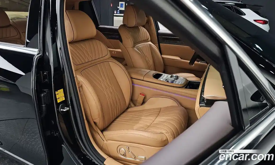 Genesis G90 2022 3.5 гидро в Москве № 817359, фото 9