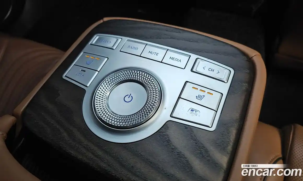 Genesis G80 2022 2.5 гидро, фото 18