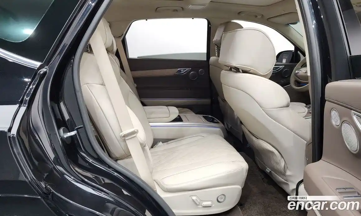 Genesis GV80 2023 2.5 Автомат в Москве № 817392, фото 12