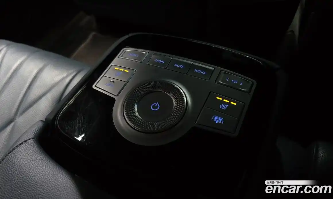 Genesis G80 2020 2.5 Автомат в Москве № 817430, фото 19