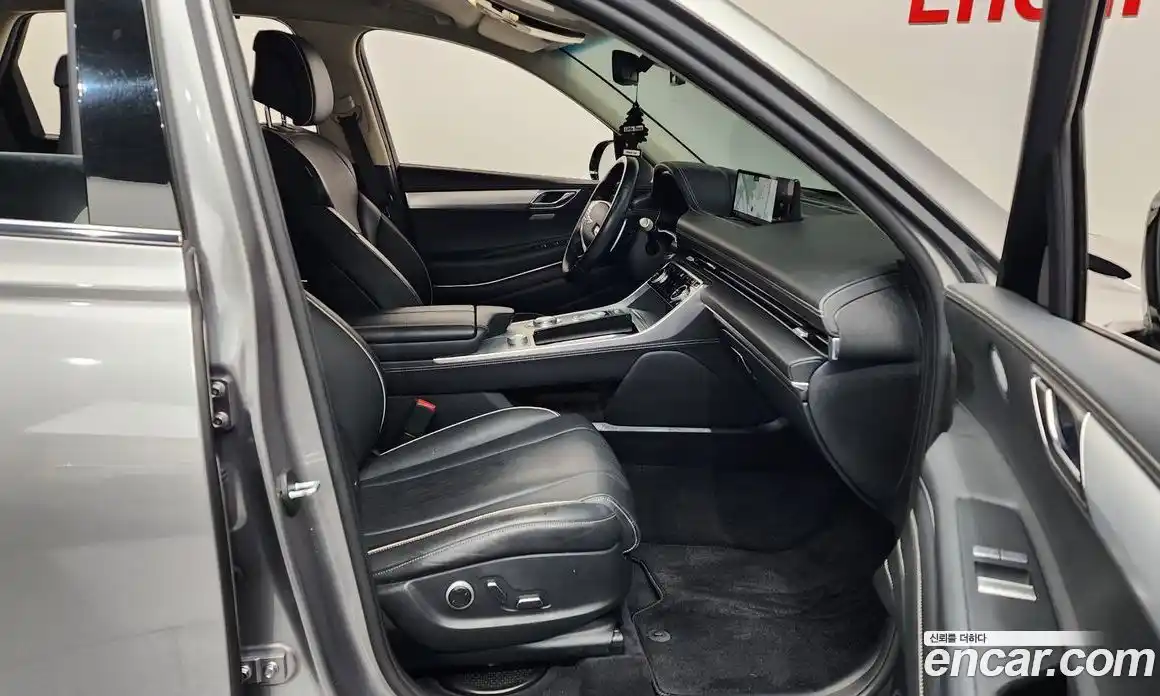 Genesis GV80 2020 3.0 Автомат в Москве № 817448, фото 11