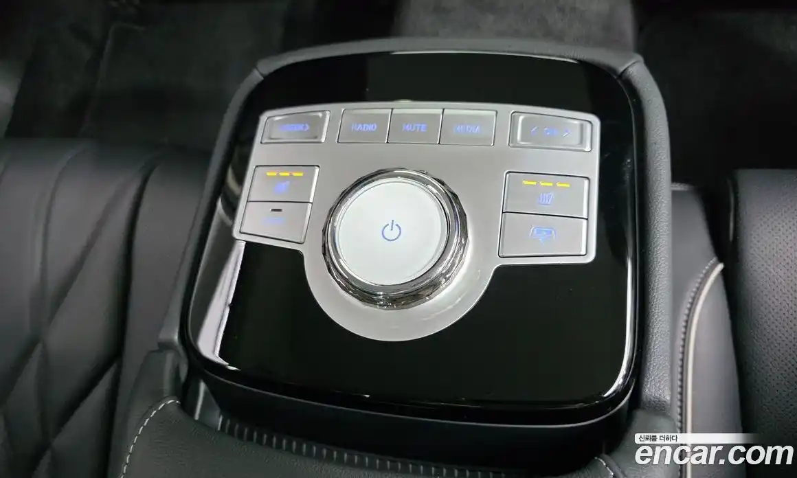 Genesis G80 2023 2.5 Автомат в Москве № 817515, фото 19