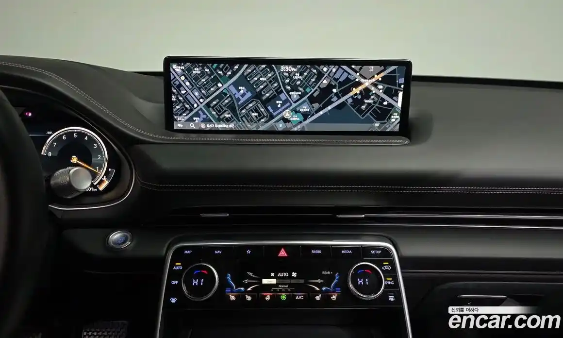 Genesis GV80 2020 2.5 Автомат в Москве № 817536, фото 13