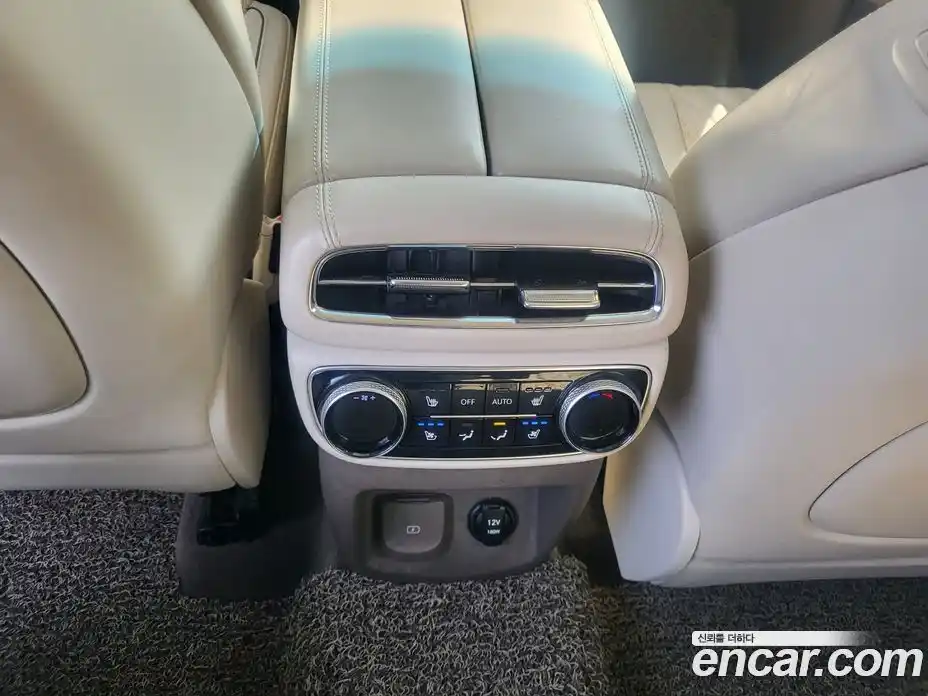 Genesis GV80 2020 3.5 Автомат в Москве № 817573, фото 14