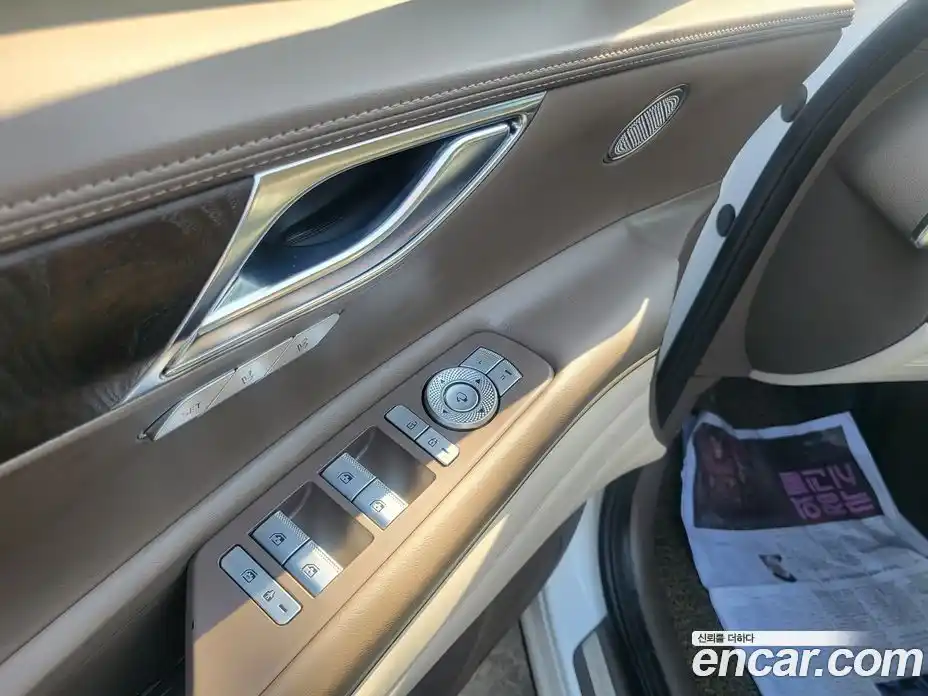 Genesis GV80 2020 3.5 Автомат в Москве № 817573, фото 17