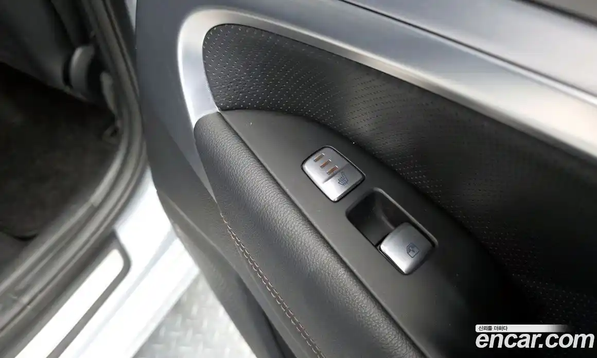 Genesis G70 2019 2.0 Автомат в Москве № 817574, фото 19