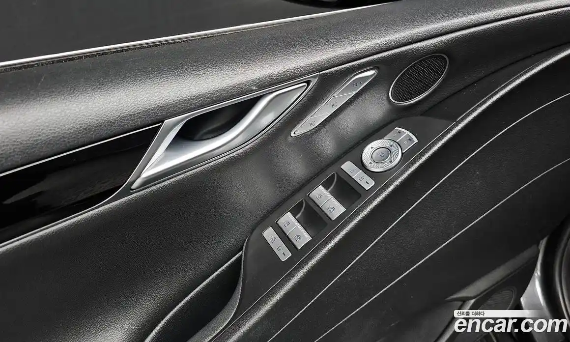 Genesis G80 2021 2.5 Автомат в Москве № 817583, фото 17