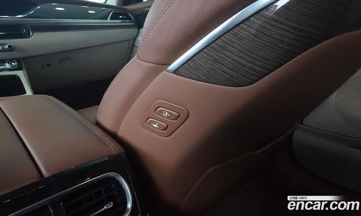 Genesis G90 2020 3.8 Автомат в Москве № 817667, фото 19