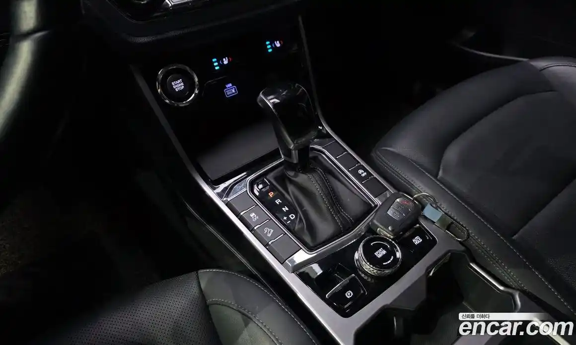 SsangYong Korando 2021 1.5 гидро в Москве № 818236, фото 9