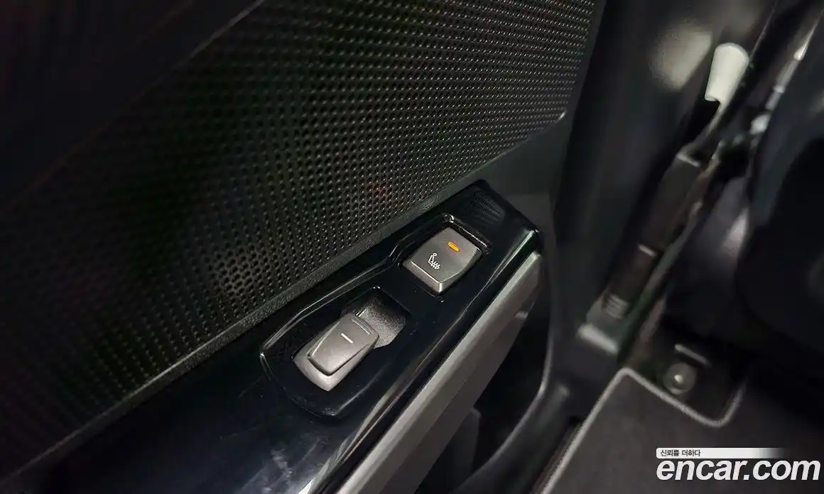 SsangYong TIBOLI 2019 1.5 Автомат в Москве № 818435, фото 17