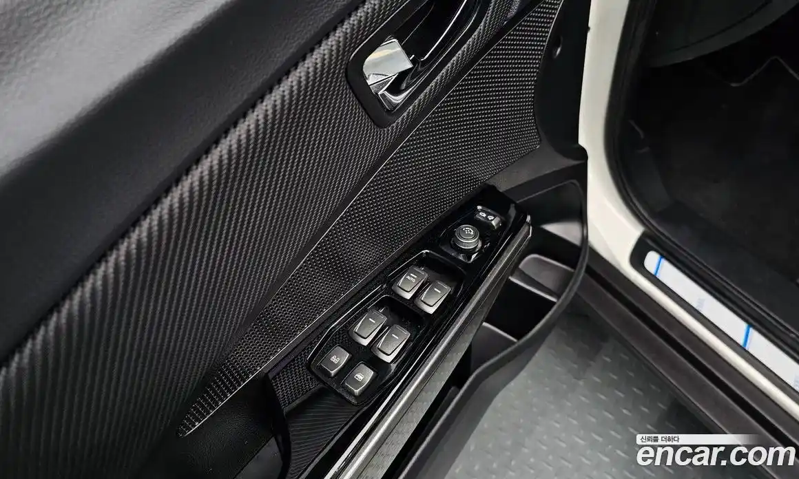 SsangYong TIBOLI 2019 1.5 Автомат в Москве № 818435, фото 18