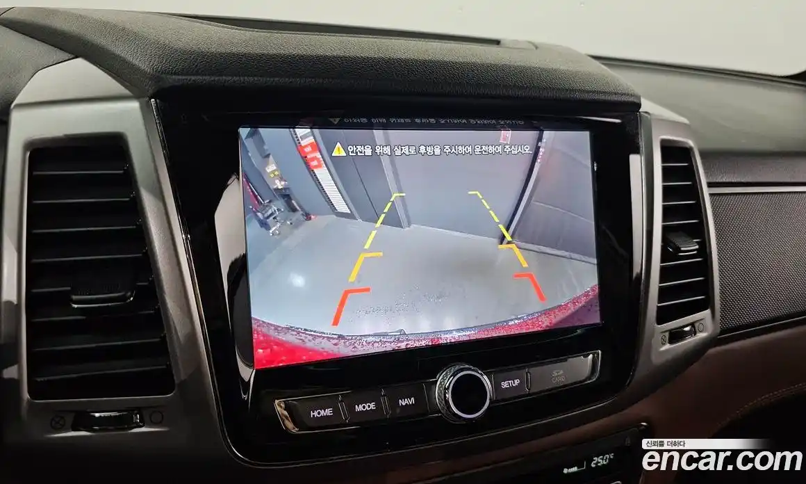 SsangYong Rexton 2018 2.2 Автомат в Москве № 818454, фото 18