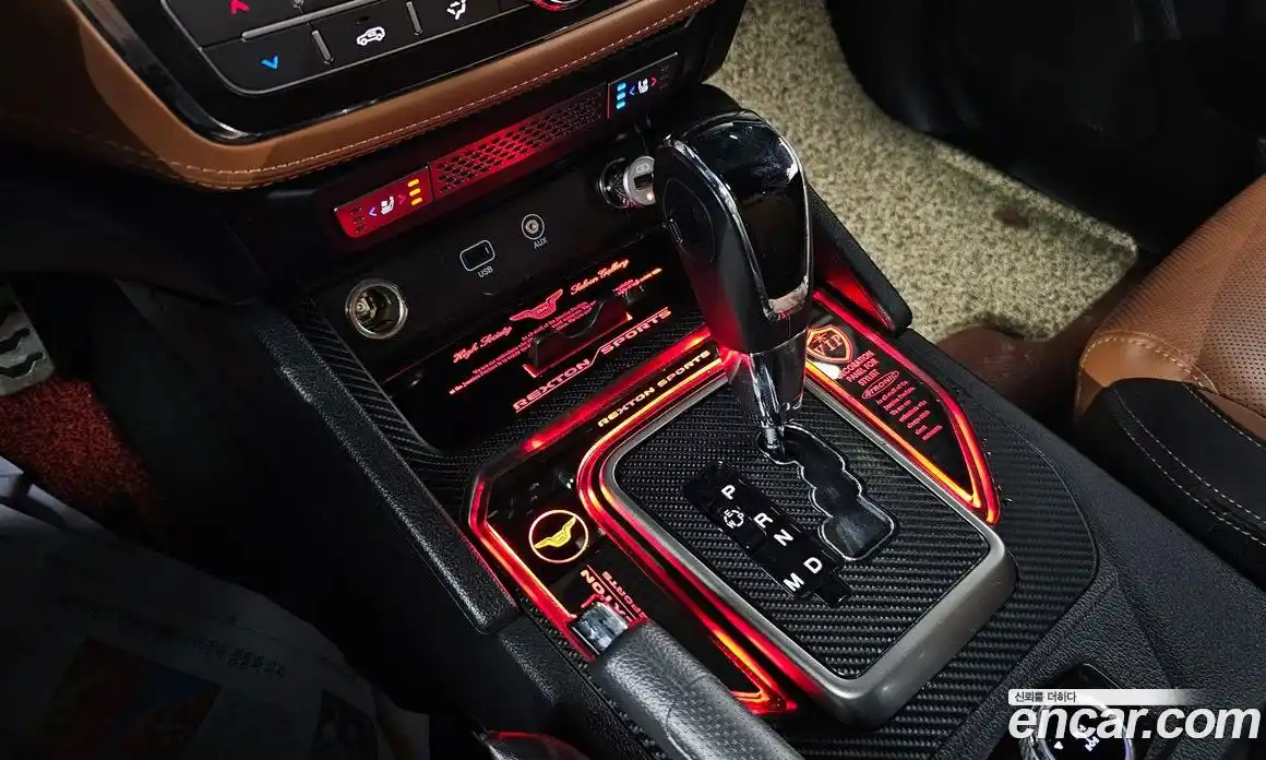 SsangYong Rexton 2018 2.2 Автомат в Москве № 818454, фото 9