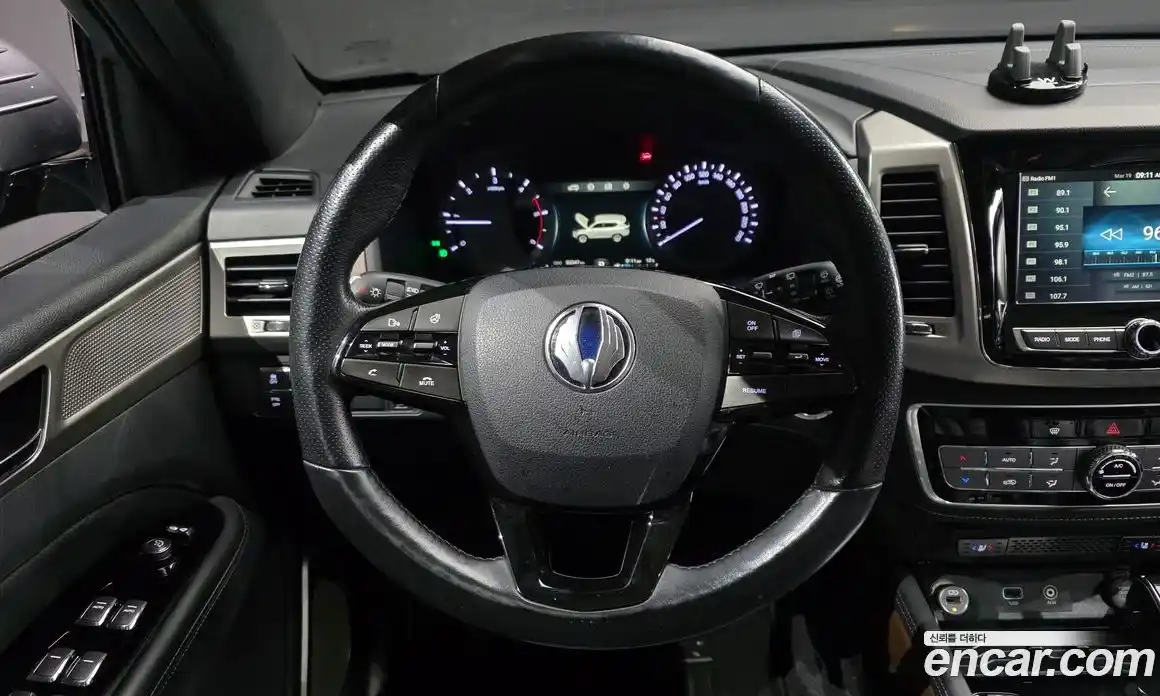 SsangYong Rexton 2017 2.2 Автомат в Москве № 818484, фото 13